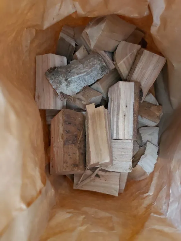 Big K Citrus Smoking Wood Chunks - Image 2