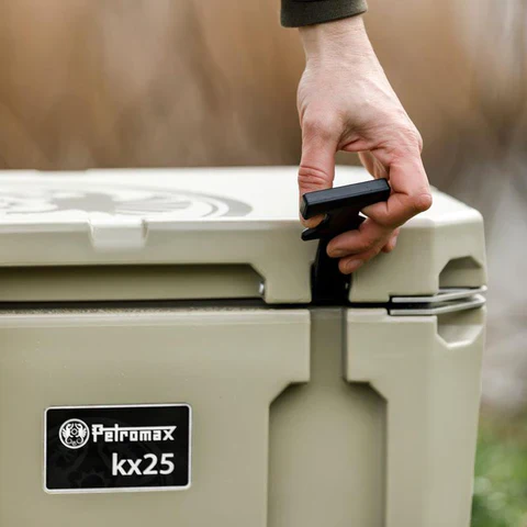 Petromax 25L Cooler Box - Image 10