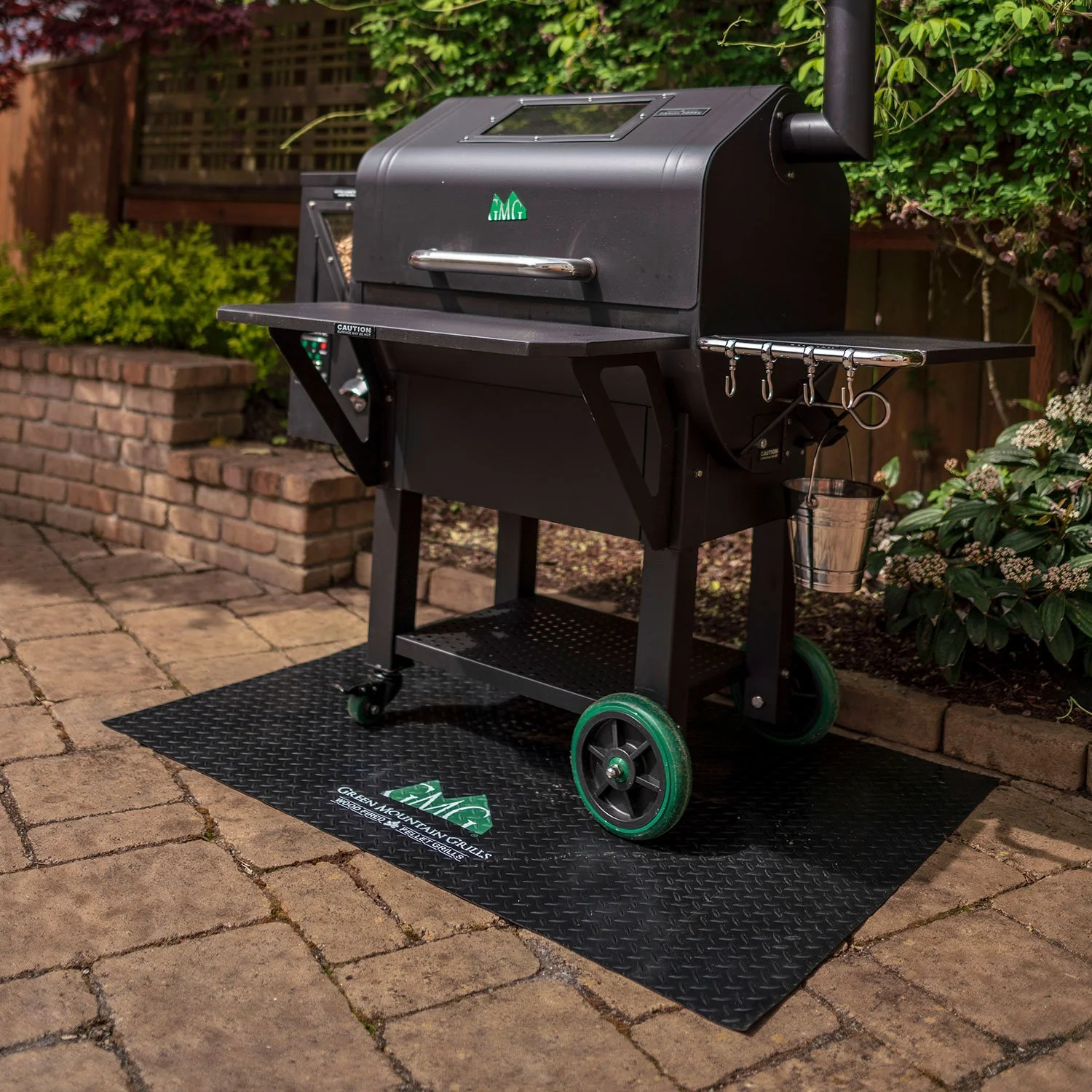 GMG BBQ Floor Mat - Protect Your Outdoor Flooring - Image 5