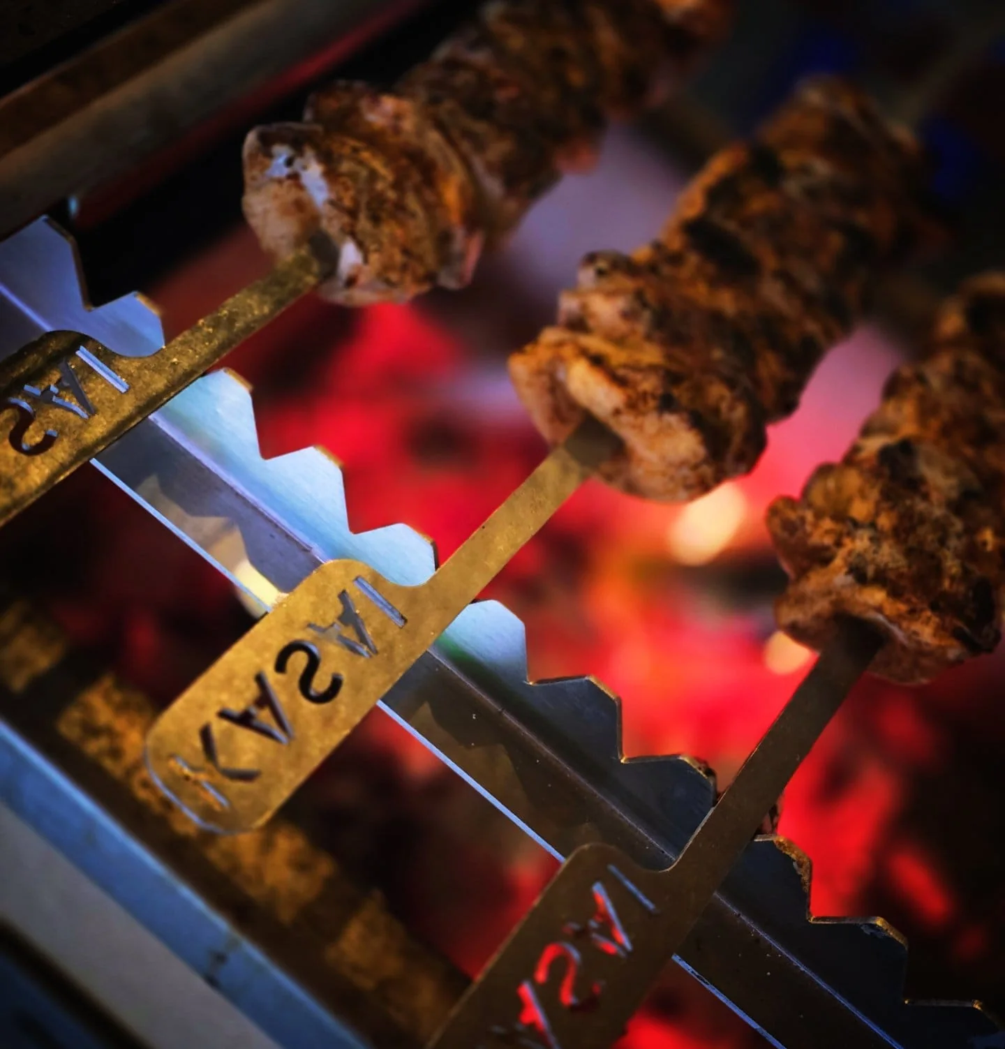 Kasai Konro Skewer Rack with 6 Skewers - Image 3