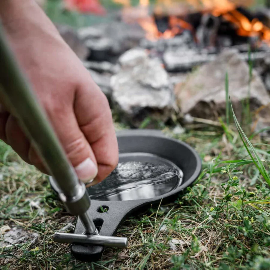 Petromax Cast Iron Campfire Skillet - Image 9