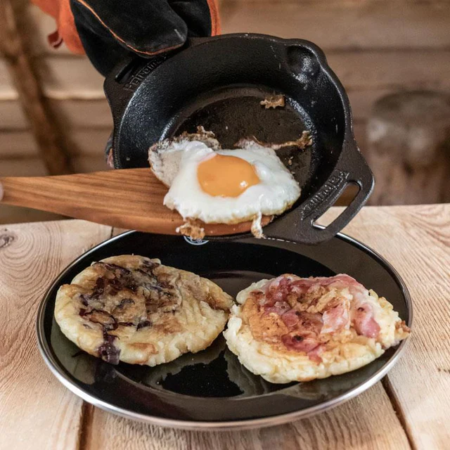 Petromax 40cm Cast Iron Skillet - Image 3
