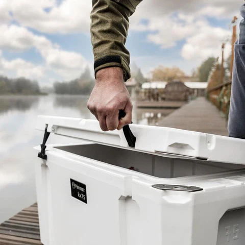 Petromax 75L Cooler Box - Image 3