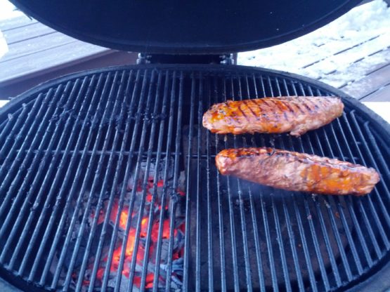 Primo Grills Cast Iron Charcoal Divider - Image 8